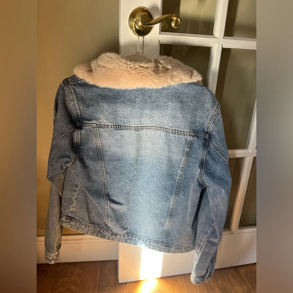 Jean jacket - Picture 2 of 3